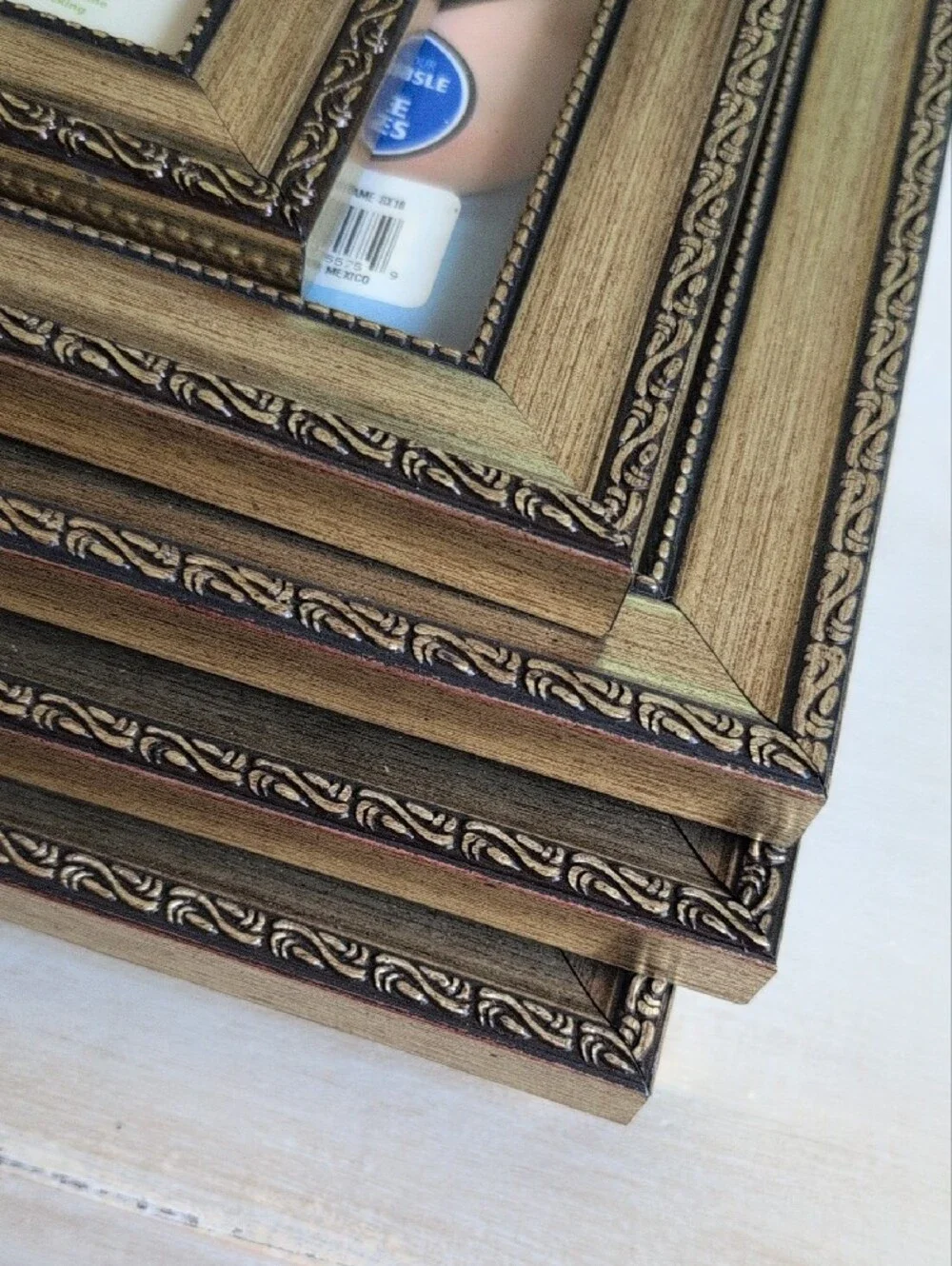 Classic Gold Ornate 8×10 and 4x6 Picture Frame - Home Accents